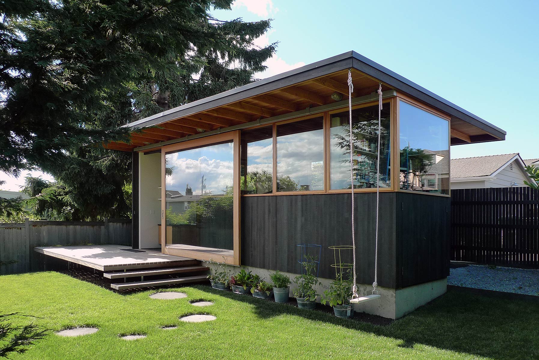 Sunset Hill Studio, Backyard Building, Ballard, Seattle Modern